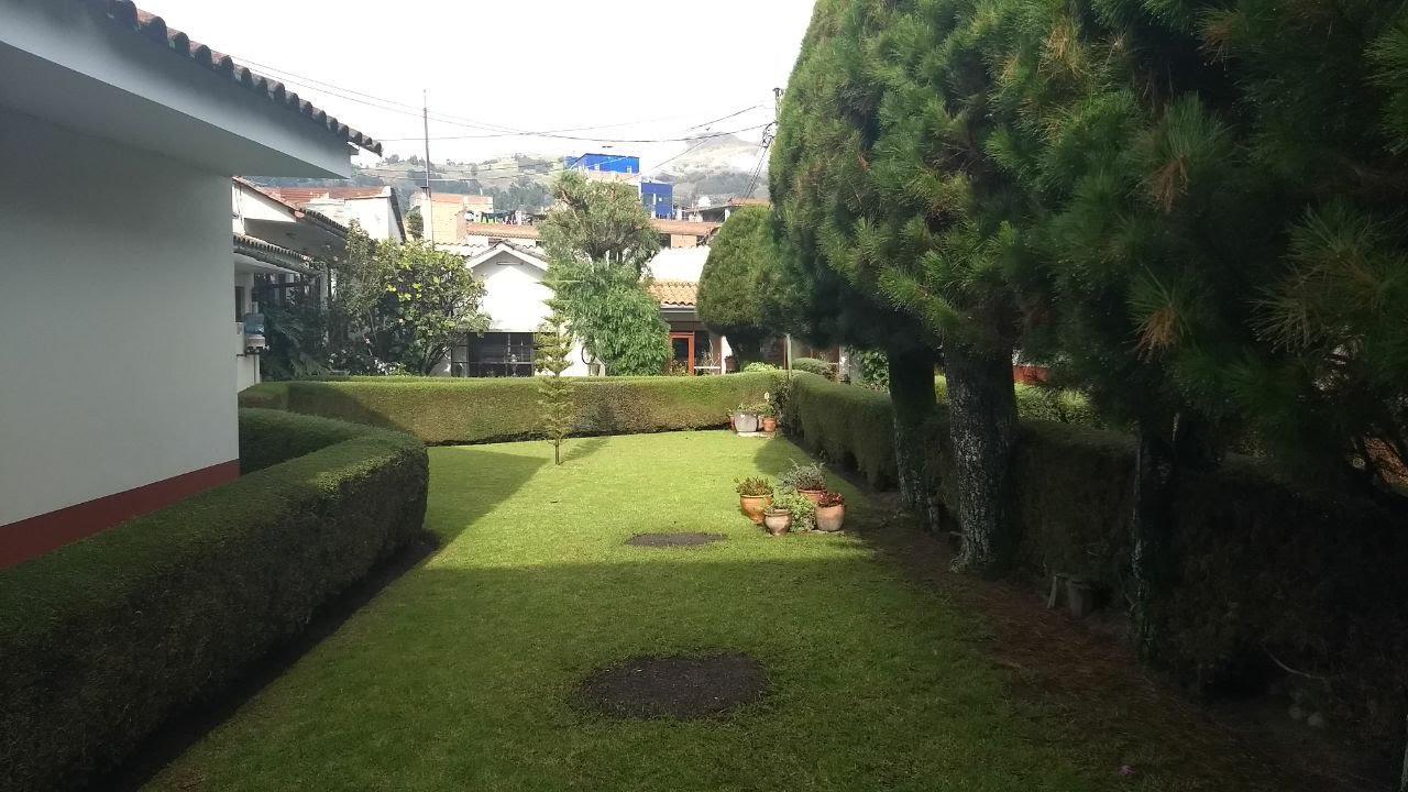 Hotel Colomba Huaraz  Buitenkant foto